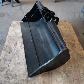 Excavator-Attachment-Tilt-Bucket-39-1-scaled-1-1.jpg