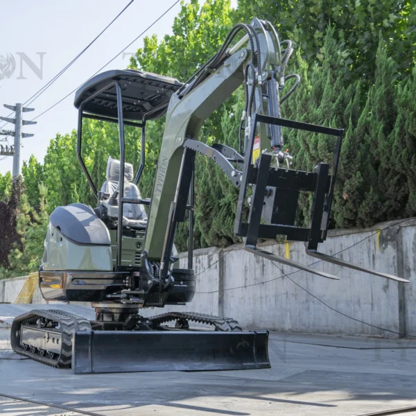Pallet-Fork-Attachment-for-2.5-3-ton-Mini-Excavator3-1.webp Pallet-Fork-Attachment-for-2.5-3-ton-Mini-Excavator3-1.webp