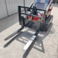 Skid-Steer-Loader-Fork-Pallet-Attachment-USA2.webp