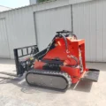 Skid-Steer-Loader-Fork-Pallet-Attachment-USA4.webp
