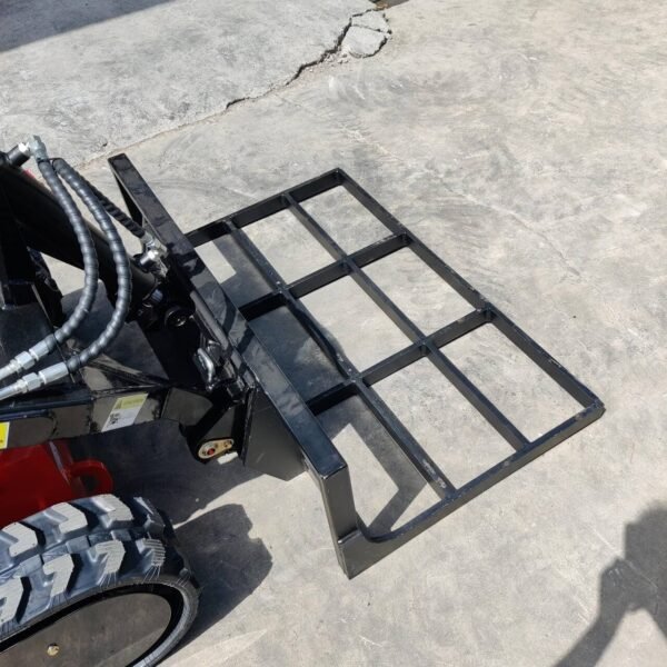 Skid-Steer-Loader-Land-Leveler-Attachment-USA-5-1.jpg Skid-Steer-Loader-Land-Leveler-Attachment-USA-5-1.jpg