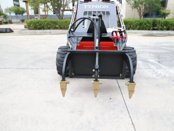 Skid-Steer-Loader-Ripper-Attachment-10.webp Skid-Steer-Loader-Ripper-Attachment-10.webp