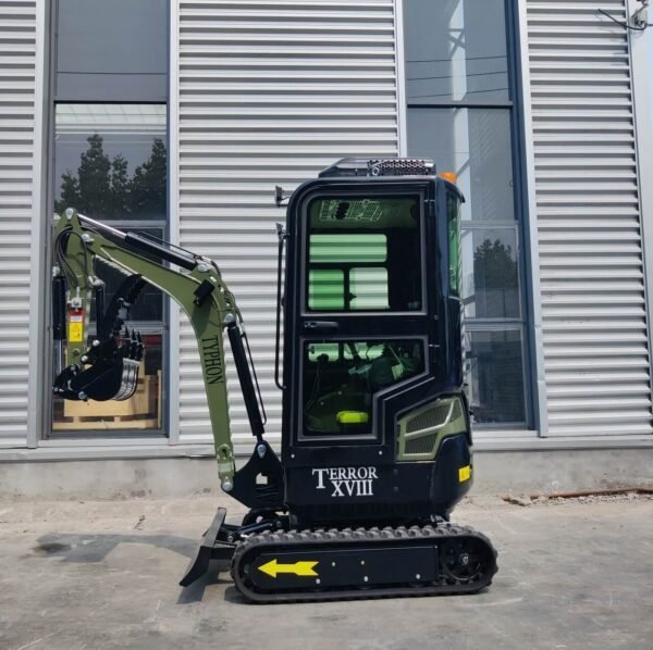 TERROR-XVIII-Prestige-2-Ton-Mini-Excavator-green-3.jpg TERROR-XVIII-Prestige-2-Ton-Mini-Excavator-green-3.jpg
