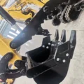TYPHON-Attachments-Hydraulic-Thumb-Clip5.webp
