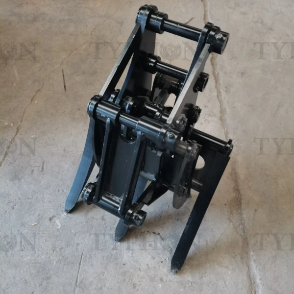 Wide-Opening-Grabber-For-2-to-3.5-ton-Diggers2-scaled-1.webp Wide-Opening-Grabber-For-2-to-3.5-ton-Diggers2-scaled-1.webp