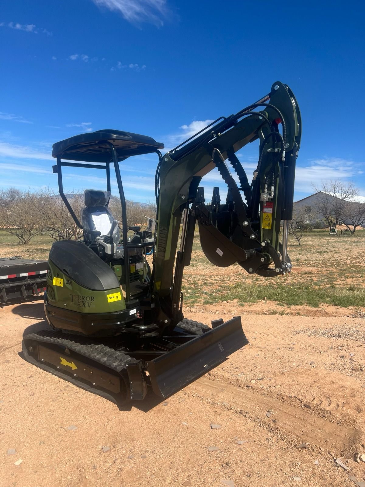 Client compact equipment in use